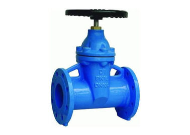 DIN Standard Cast Steel Gate Valve PN10 / 16 / 40 / 64 Pressure Handwheel Operation