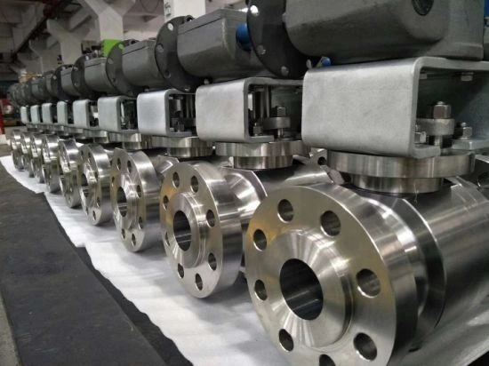 Side Entry Trunnion Ball Valve , Anti Static Two Piece Ball Valve For Industrial